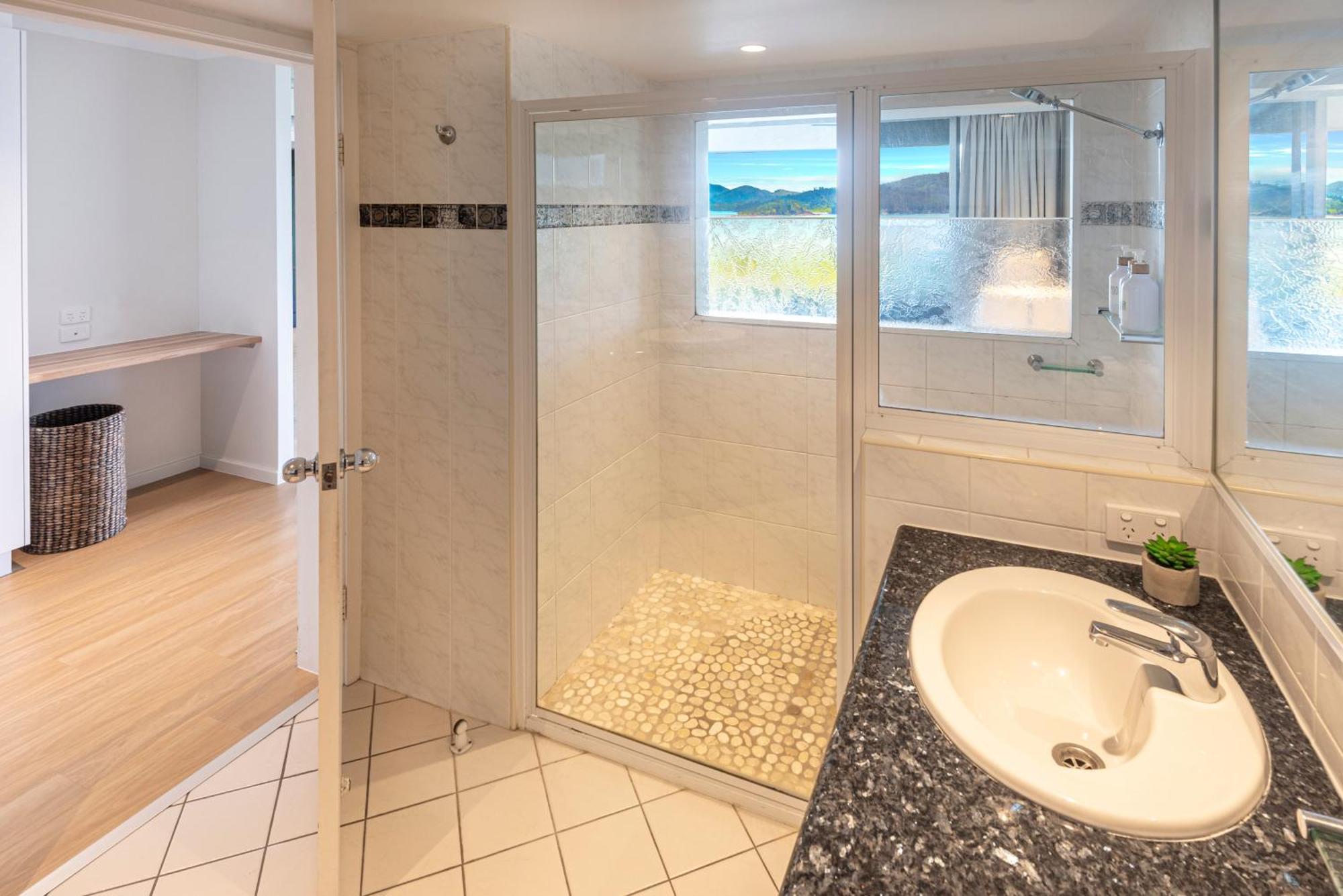 Lagoon Beachfront Lodge 202 On Hamilton Island By Hamorent 外观 照片